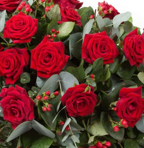 The Velvet rose casket spray